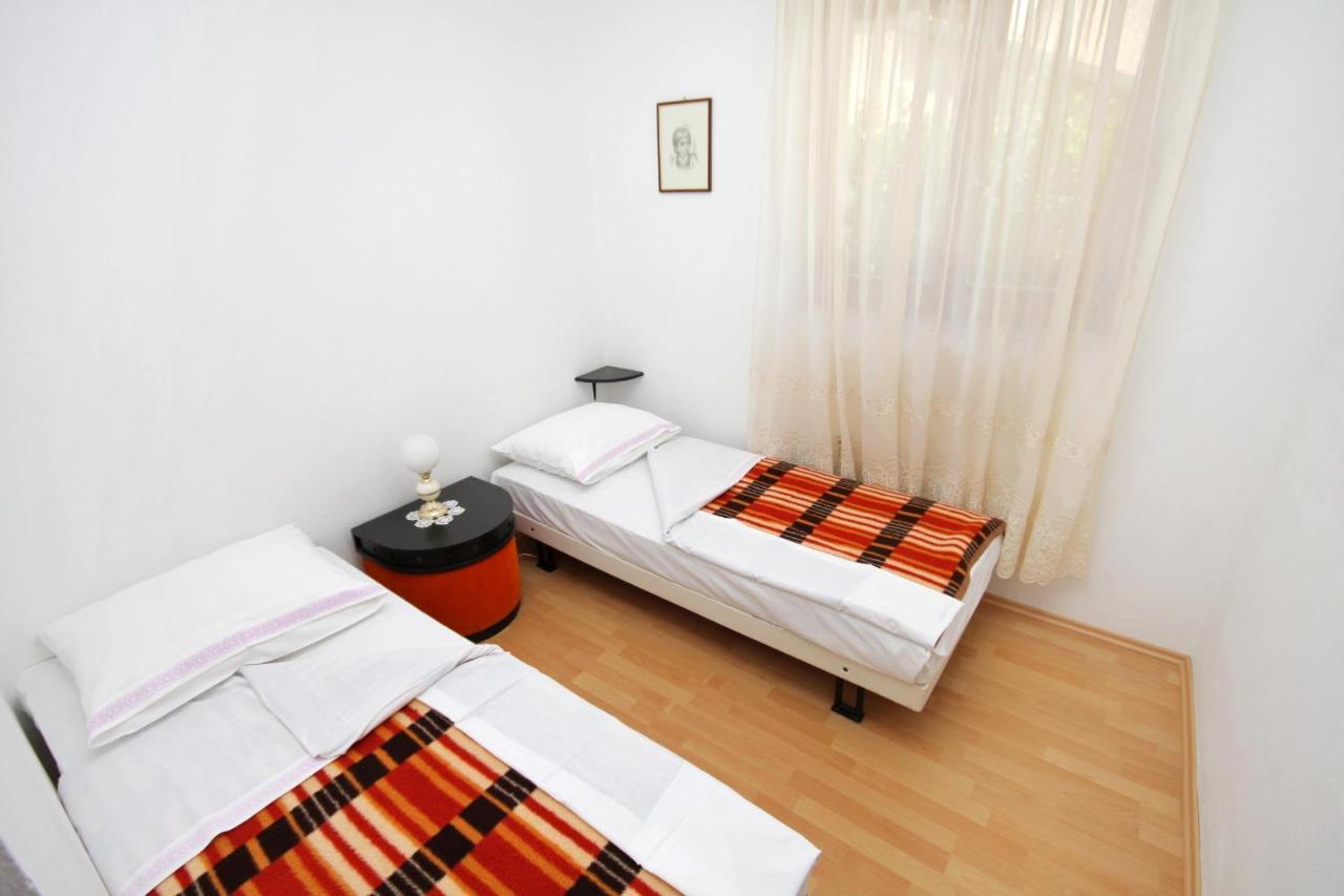 Apartments with a parking space Novi Vinodolski - 5600 Zewnętrze zdjęcie